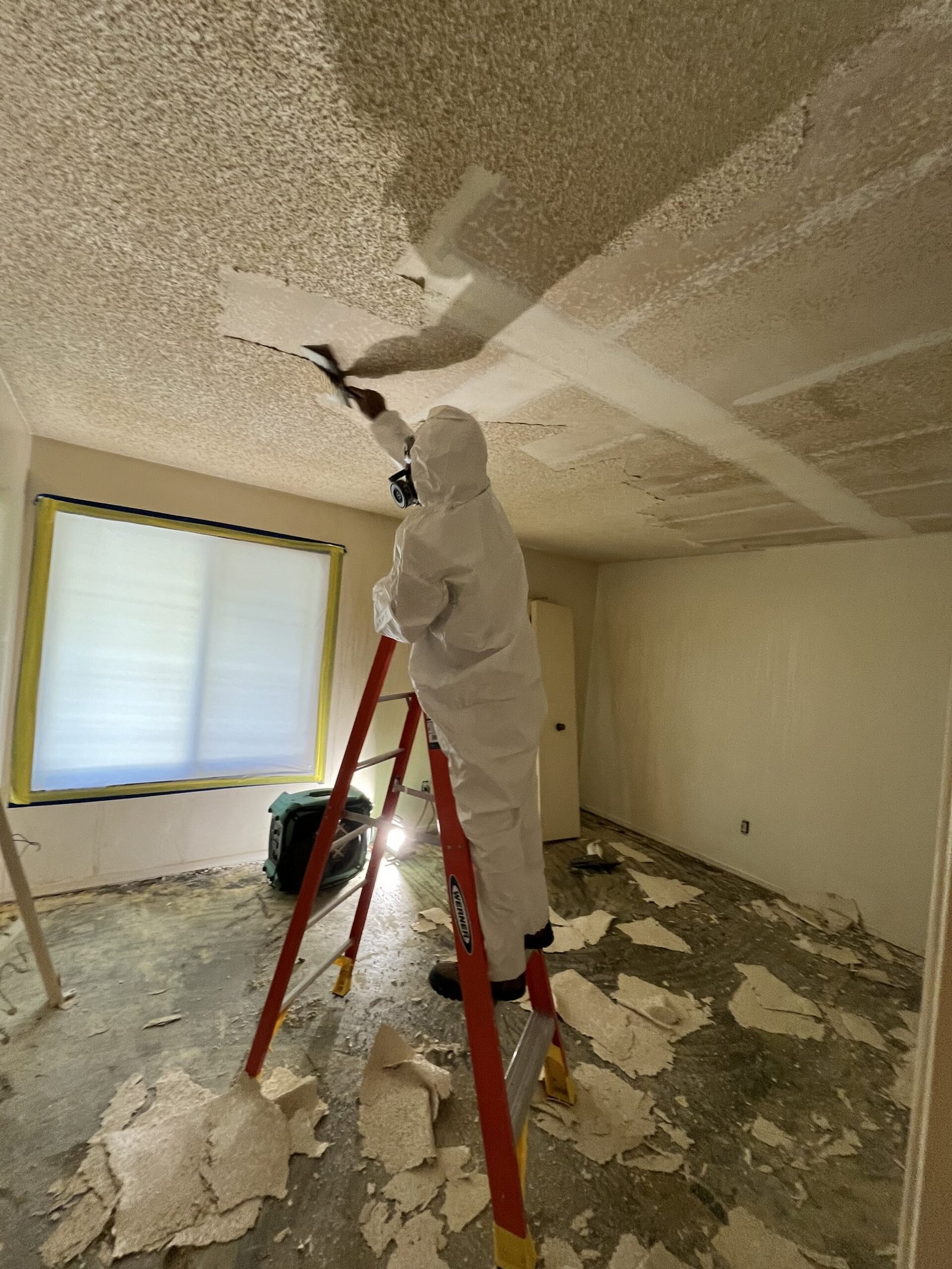 Popcorn Ceiling Removal Scaled