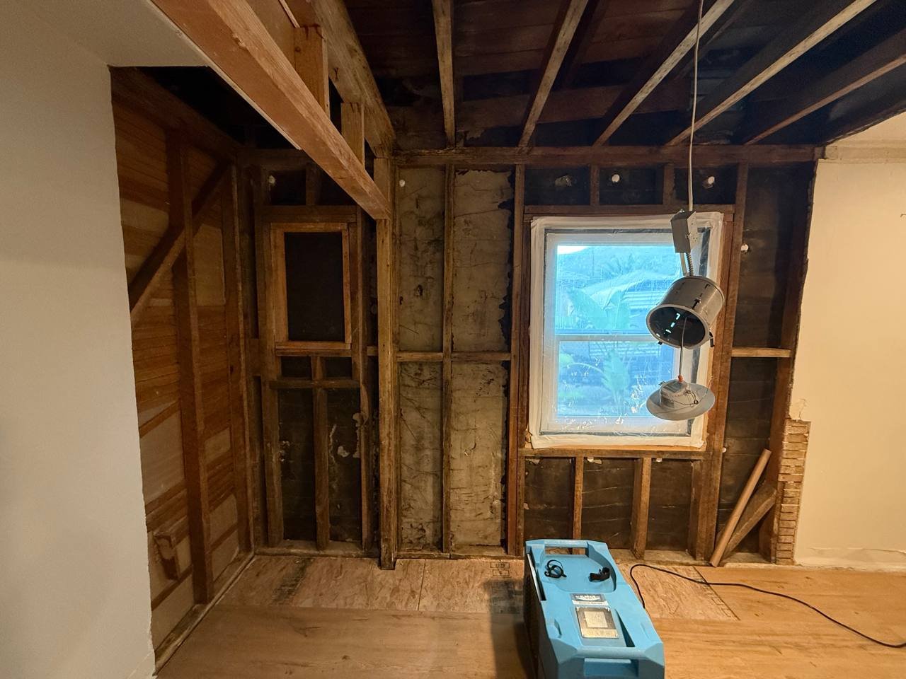 Calabasas Damage Restoration Services | Onsite Pro 34 Calabasas Damage Restoration Services | Onsite Pro